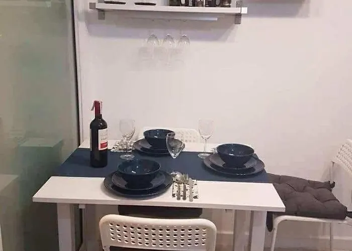 Apartamento Azure Staycation By Deluxe Enclave Manila